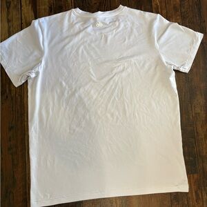 ALO Yoga Men’s White Short Sleeve Crew Tee